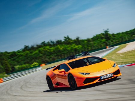 Jízda Lamborghini na okruhu Most